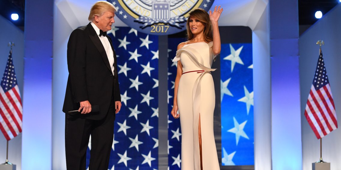 Hé lộ bất thường liên quan đến việc chi tiêu 107 triệu USD liên quan tới ông Trump - 2