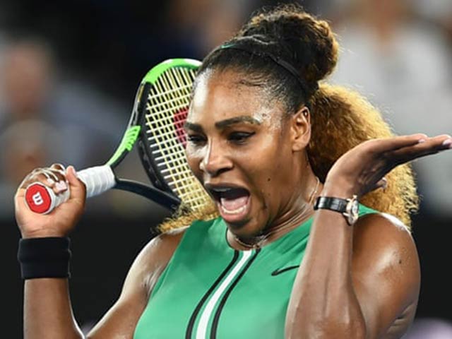 Serena Williams - Bouchard: 71 phút choáng váng