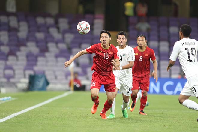 ĐT Việt Nam bùng nổ đua vé vớt: Quang Hải, Ngọc Hải trình diễn đẳng cấp ở UAE - 12