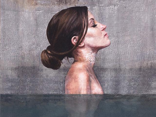 Media - Tuyệt tác những bức họa gái đẹp tắm sông được vẽ trên tường