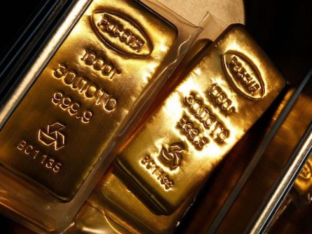 Tài chính - Bất động sản - Giá vàng hôm nay 18/1: Đô la tăng, vàng vẫn treo cao