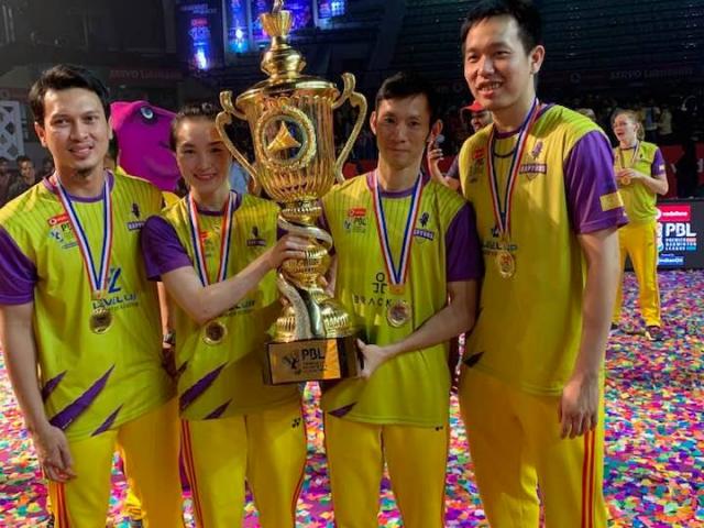 Sững sờ trận đấu 11 tỷ đồng: Tiến Minh không cần chạm vợt vẫn vô địch