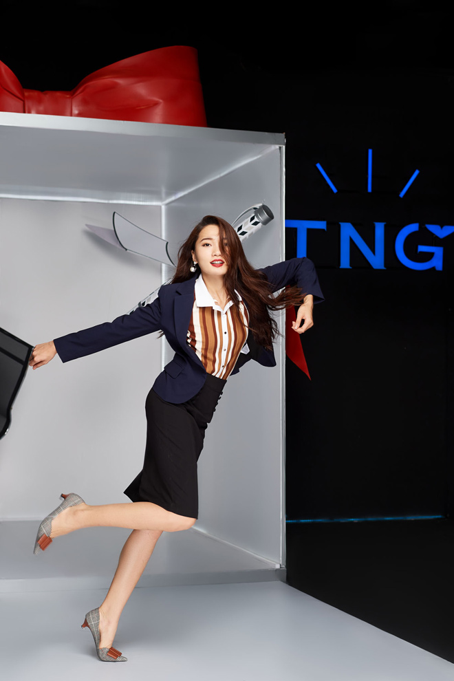 Làn gió mới cho thời trang công sở với những chuyển động cá tính - 1