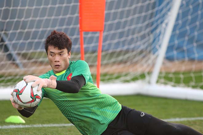 ĐT Việt Nam "rèn vũ khí" đấu Jordan: Toàn đội tập trung, chốt phương án chiến thuật? - 8