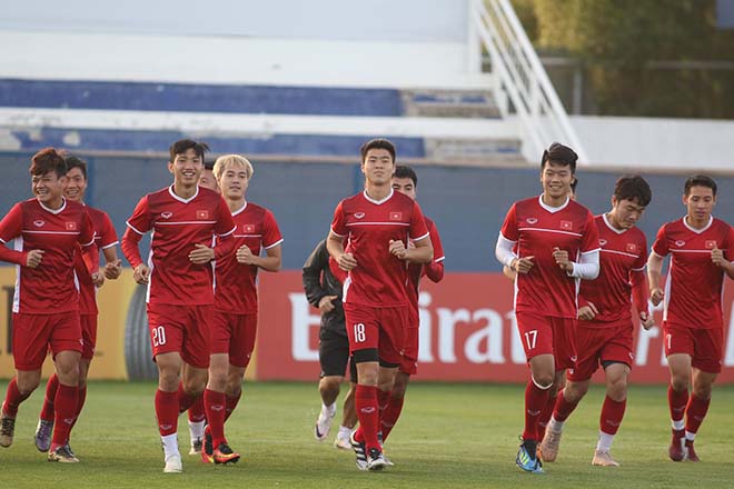 ĐT Việt Nam "rèn vũ khí" đấu Jordan: Toàn đội tập trung, chốt phương án chiến thuật? - 12