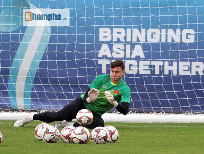 ĐT Việt Nam tập buổi cuối đấu Jordan Asian Cup: Thầy Park toan tính - 14