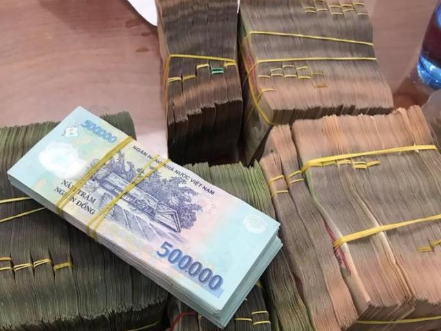 Kinh doanh - 1 triệu tiền thật "ăn" 10 triệu tiền giả: Nhức nhối mùa cận Tết