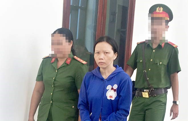 Nóng trong tuần: Dụ nữ sinh lớp 8 đi chơi rồi chở thẳng vào trường học hiếp dâm - 5