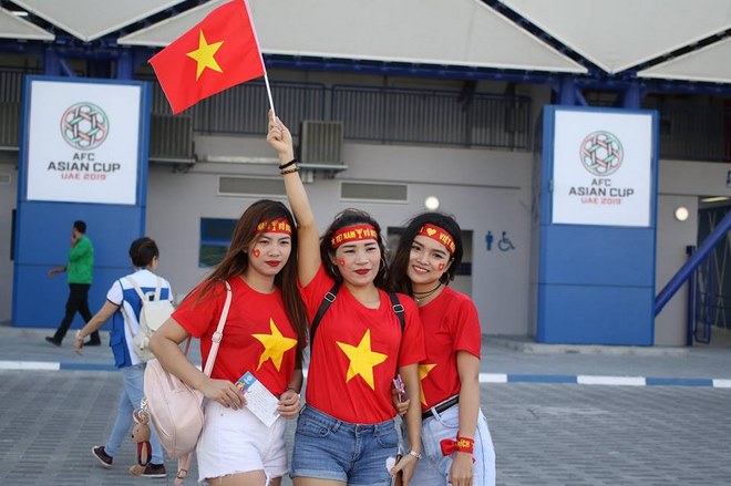 Trực tiếp triệu fan cổ vũ Việt Nam – Jordan: Sôi sục khán đài, fan Việt nín thở - 13