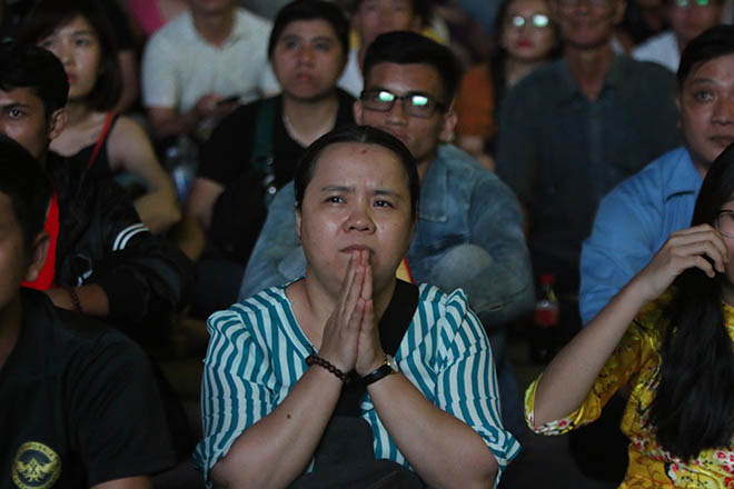 Trực tiếp triệu fan cổ vũ Việt Nam – Jordan: Sôi sục khán đài, fan Việt nín thở - 4