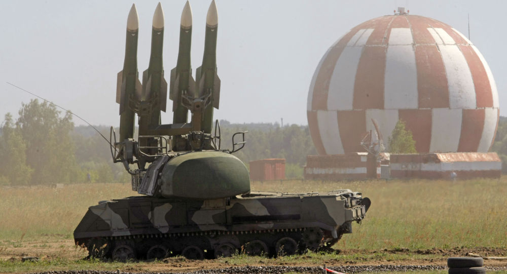 Video: Buk-M2 chặn đứng loạt tên lửa Israel tấn công sân bay Syria - 1