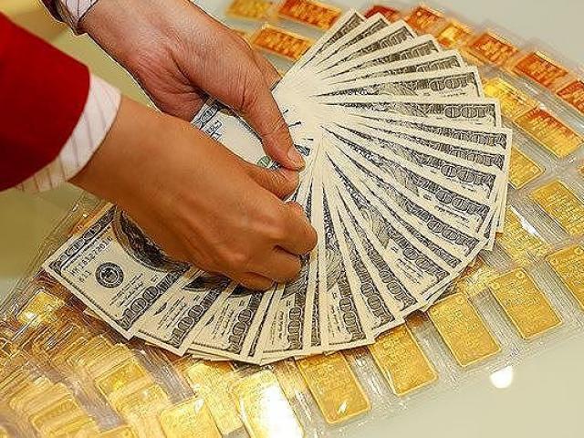 Kinh doanh - USD bật tăng, giá vàng đi ngang