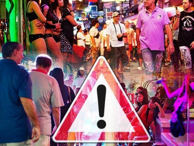 Thế giới - Thủ phủ tình dục Thái Lan vẫn "đông như kiến" bất chấp lệnh cấm