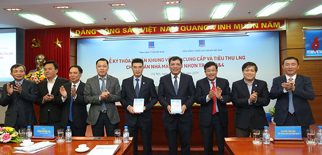 PVGAS & PVPower ký kết thỏa thuận khung về việc cung cấp và tiêu thụ LNG - 1