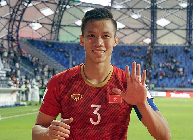 ĐT Việt Nam thăng hoa: Thủ quân Quế Ngọc Hải & màn ăn mừng đáng nhớ - 3