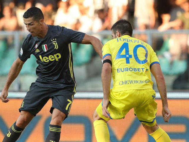 Chi tiết Juventus - Chievo: Rugani chốt hạ chiến thắng (KT)
