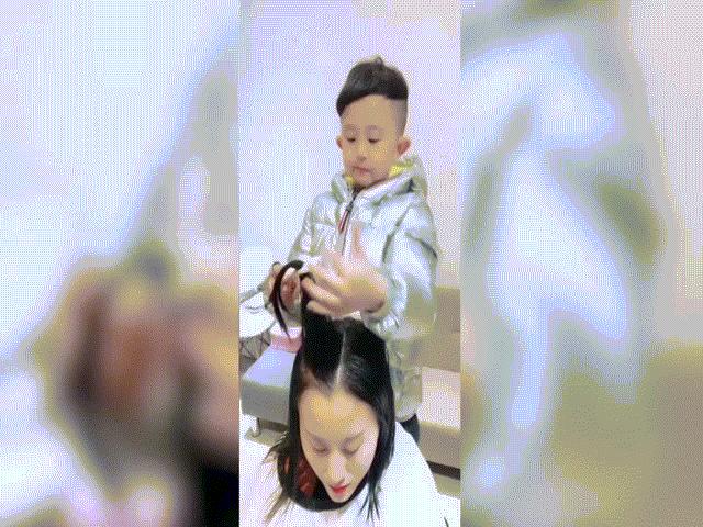 Phi thường - kỳ quặc - Bé trai 6 tuổi nổi như cồn vì cắt tóc tạo kiểu như thợ chuyên nghiệp