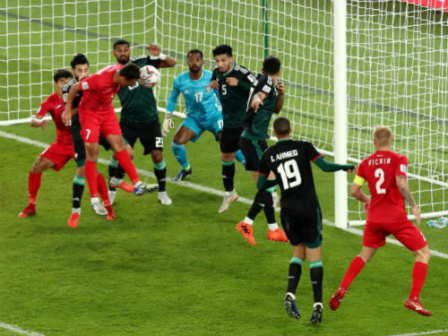 Chi tiết Asian Cup, UAE - Kyrgyzstan: Xà ngang cứu nguy phút 120+2 (KT) - 5