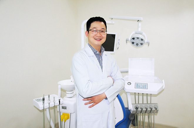 Nhộn nhịp làm đẹp răng đón tết - 1