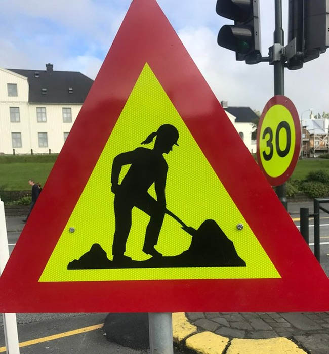Những thứ khó hiểu chỉ có thể thấy tại Iceland - 6