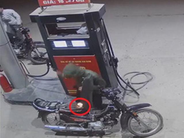 Nóng 24h qua: Sự thật vụ khách bật lửa kiểm tra xăng trong bình xăng xe máy