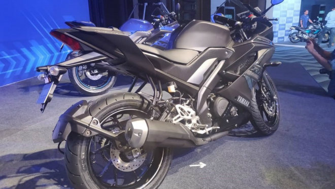 Phát thèm Yamaha R15 V3.0 ABS bản đen đêm, giá 45 triệu đồng - 3