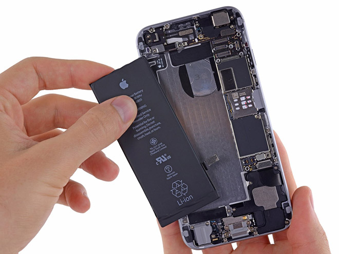 Apple thuê “hàng hot” từ LG và Samsung phát triển pin riêng - 1