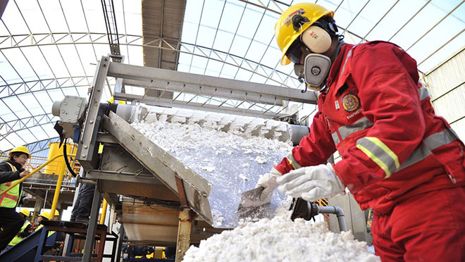 Apple thuê “hàng hot” từ LG và Samsung phát triển pin riêng - 2