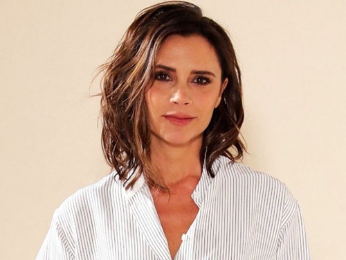 Mỹ nhân thế giới dùng rắn, đỉa, đất sét... để làm đẹp - 1