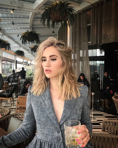 Mỹ nhân thế giới dùng rắn, đỉa, đất sét... để làm đẹp - 8