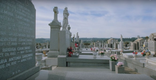 Ớn lưng khi tới thành phố nơi người chết nhiều hơn người sống - 4