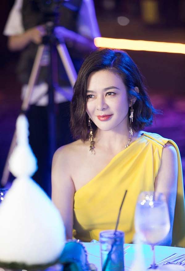 Đại mỹ nhân Hồng Kông đẹp bền bỉ là nhờ ngủ nhiều - 7