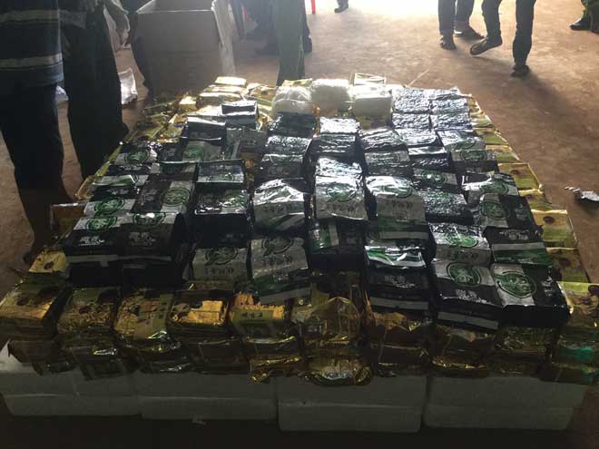 Đường dây ma túy đá "khủng" từ Campuchia vào TP Hồ CHí Minh - 3