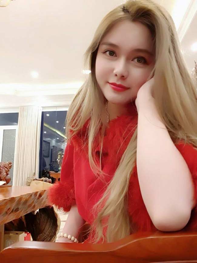 Nhìn bề ngoài khá nữ tính nhưng thực tế Diệp Anh là một cô gái có gần 10 năm theo nghiệp võ. Đây cũng là bí quyết để có thân hình đẹp khỏe khoắn của mỹ nhân xứ Tuyên.