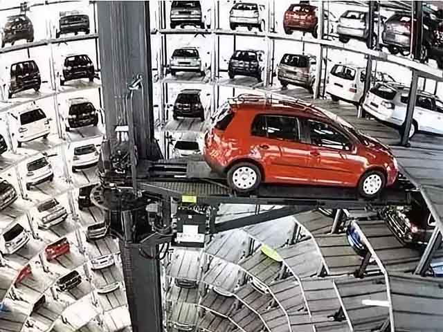 Media - Thử nghiệm garage có robot tự động với sức chứa gần 400 xe ở Trung Quốc