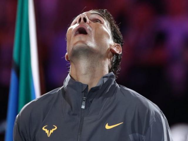 Nadal biện minh cho thất bại “vỡ mặt”: Tất cả là “tại” Djokovic