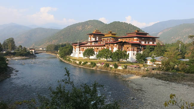 Duyên lành ở quốc gia hạnh phúc Bhutan - 2