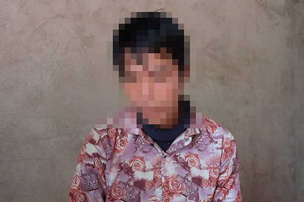 Nỗi day dứt của người cha khi không bảo vệ được con gái - 2