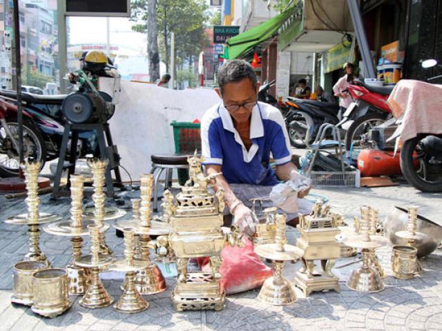 Kinh doanh - Đánh lư đồng kiếm bạc triệu mỗi ngày