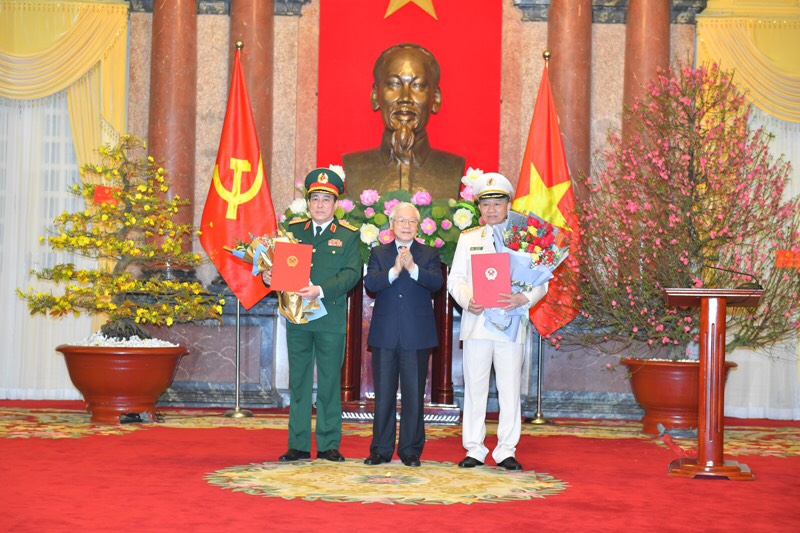 Nóng 24h qua: Thăng quân hàm Đại tướng cho 2 sĩ quan cao cấp của quân đội và công an - 1
