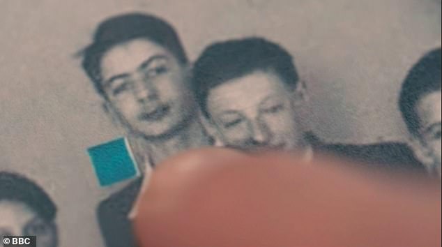 Bức ảnh phơi bày sự tàn bạo của nạn diệt chủng thảm khốc nhất thế giới - 3