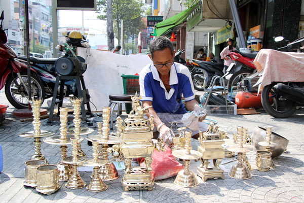 Đánh lư đồng kiếm bạc triệu mỗi ngày - 3