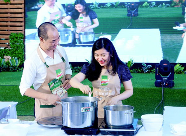 Master Chef Phạm Tuấn Hải chia sẻ bí quyết nấu món ăn ngon ngọt tự nhiên cho ngày tết - 1