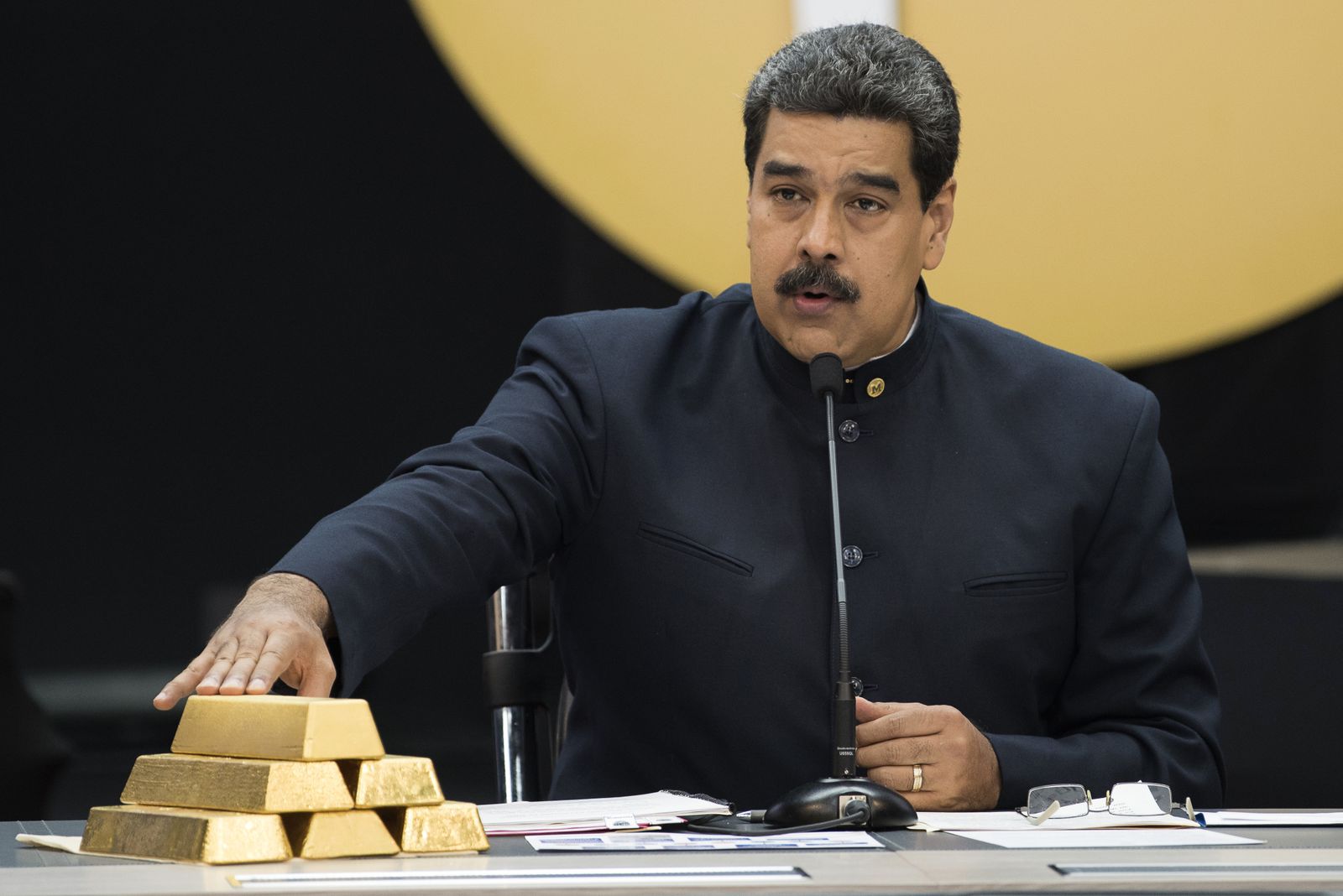 Venezuela ngồi trên mỏ vàng khổng lồ 8.000 tấn? - 1