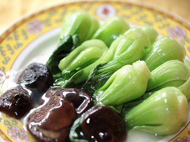 Dù xào rau gì chỉ cần thêm bước này đảm bảo rau xanh mướt - 3
