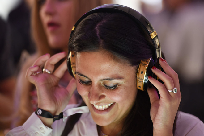 Báo cáo doanh thu iPhone quý 4 của Apple nói lên điều gì? - 9