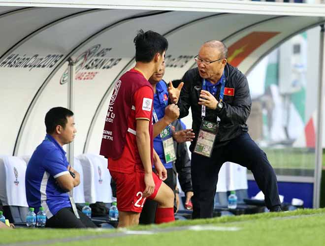 HLV Park Hang-seo không phải ‘thầy phù thủy’ - 1