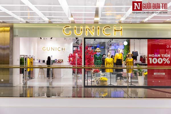 Trung tâm thương mại trang hoàng lộng lẫy, vắng vẻ đìu hiu ngày giáp Tết - 5