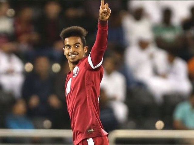 Bóng đá - Nhật Bản ôm hận vì "siêu trọng tài" VAR: Qatar tung đòn kết liễu