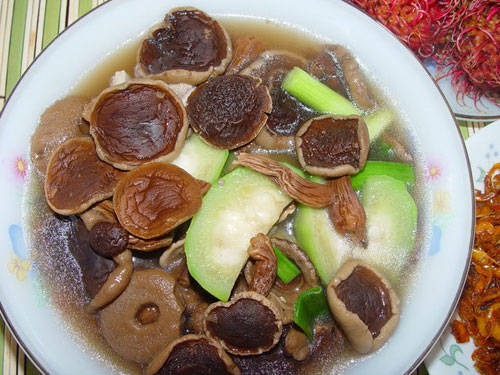 Canh nấm tràm, gỏi cá nghéo nổi tiếng ở Quảng Bình - 5